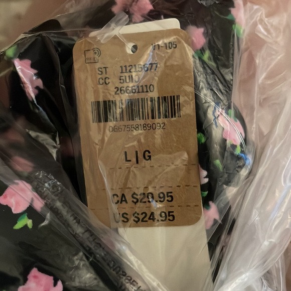 🆕 PINK VICTORIA’S SECRET SWIM COVER-UP MINI SKIRT LARGE 12-14 - Picture 9 of 11